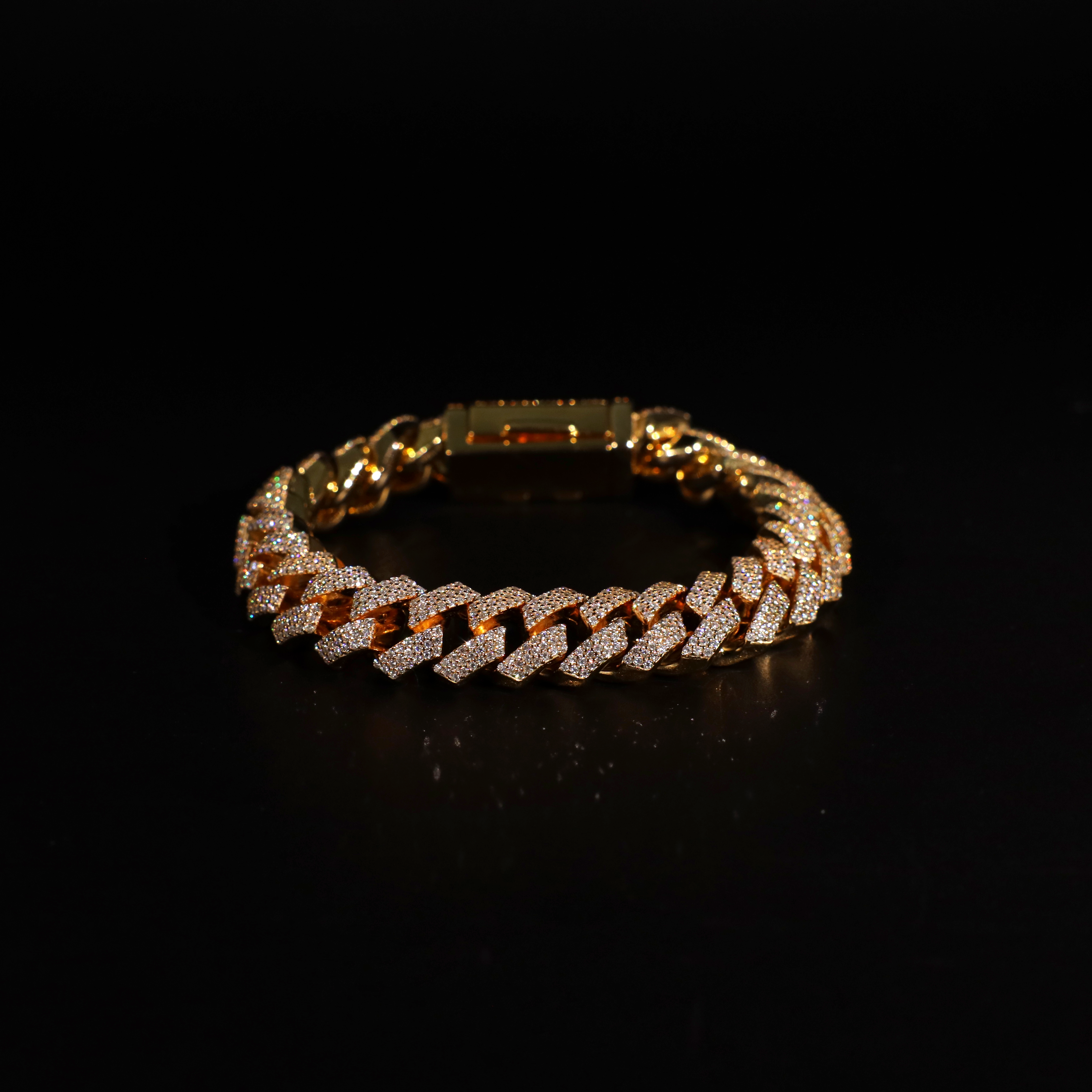 Prong Cuban Link Bracelet, 12mm Prong Cuban Link Bracelet (Gold)