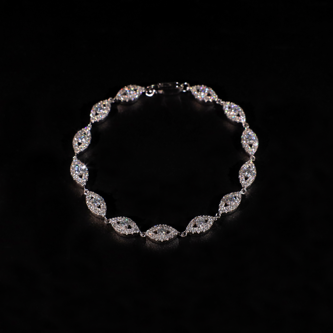 6mm Evil Eye Bracelet in White Gold