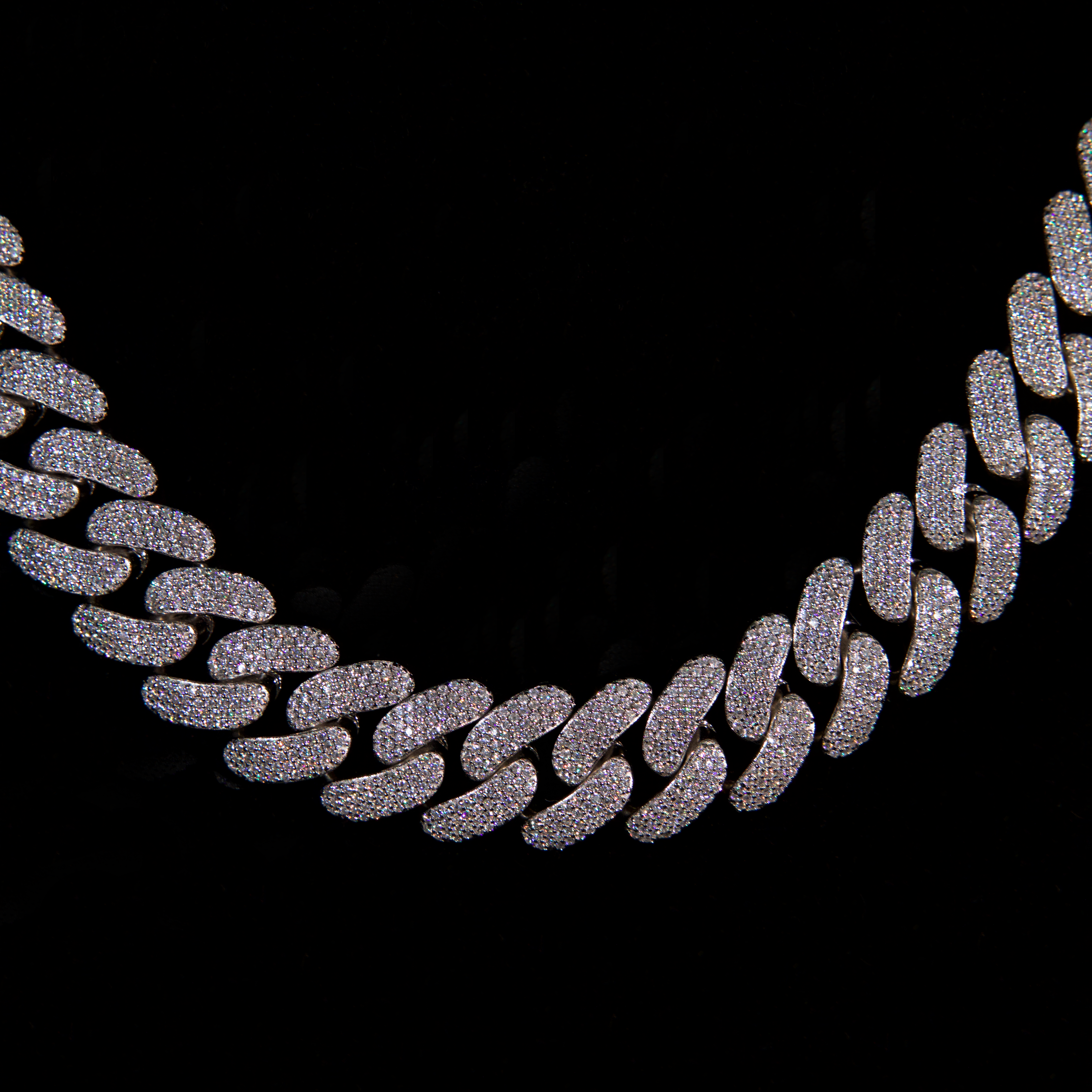 White Silver Chain, 18mm Miami Cuban Link Chain (Silver)