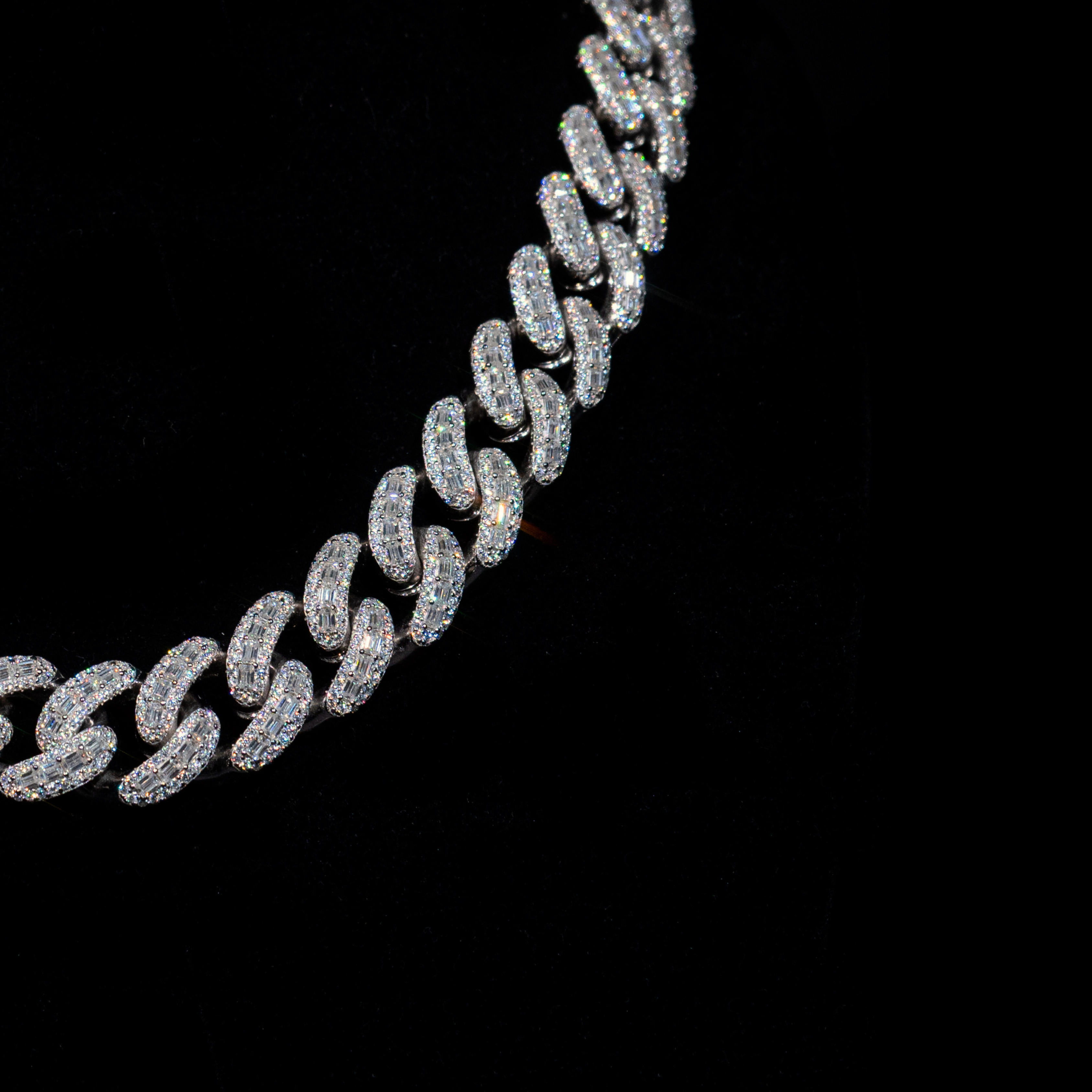 20mm Emerald-Cut Cuban Link Chain