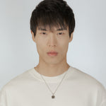Clover Pendant — White Gold view 2 | colour:white