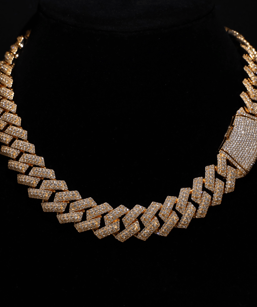 Italian gold Prong chain, 19mm Prong Cuban Link Chain (Gold)