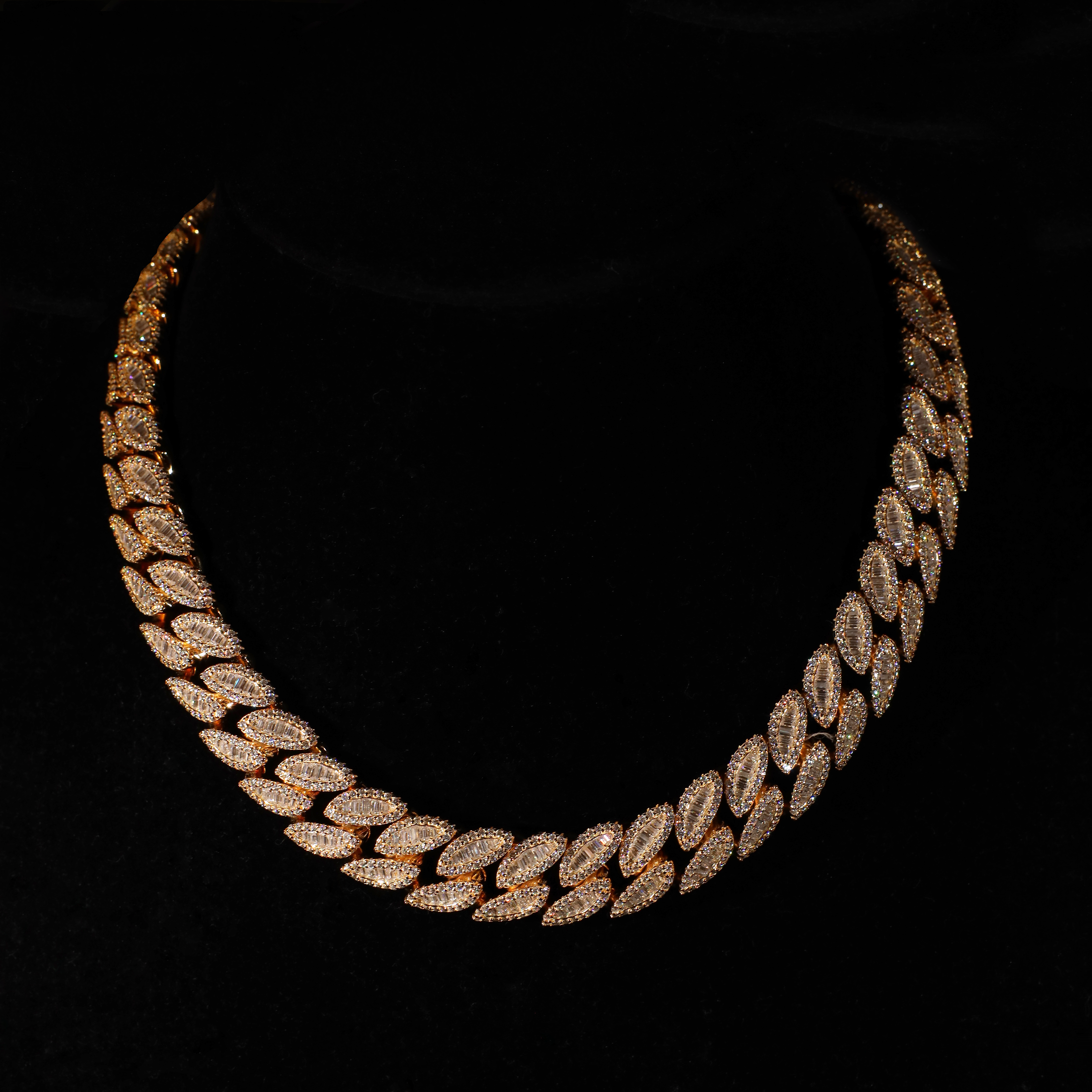 Luxury Cuban Chain, 16mm Oval Baguette Cuban Link Chain (Gold)