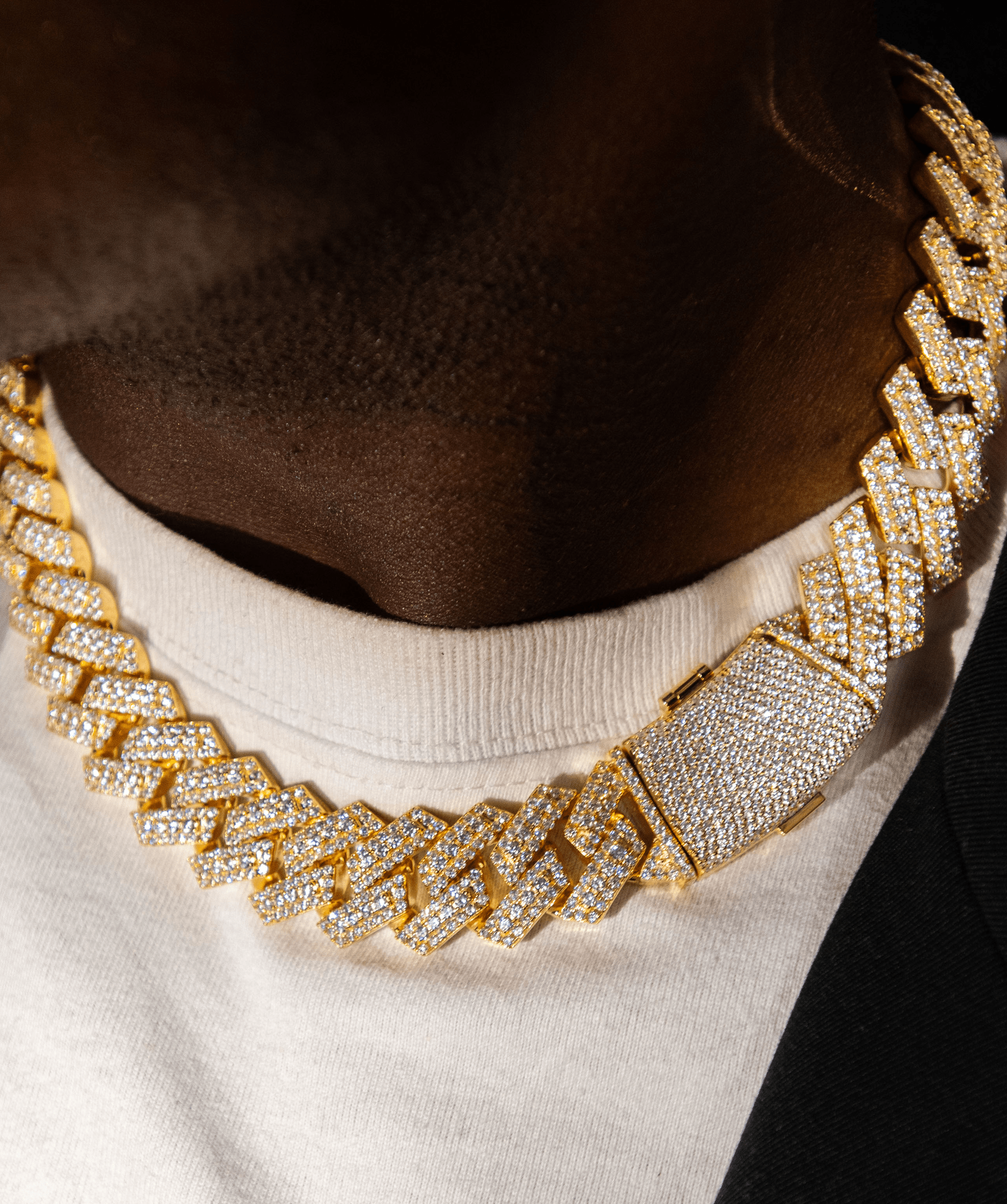 Italian gold Prong chain, 19mm Prong Cuban Link Chain (Gold)